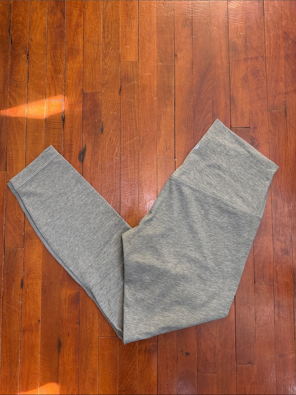 Lululemon Align 25” - Heathered Grey Sage - Size 8
